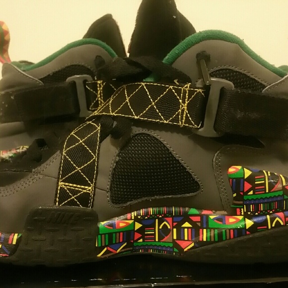 NIKE AIR RAID "URBAN JUNGLE" (RETRO) - Picture 4 of 4